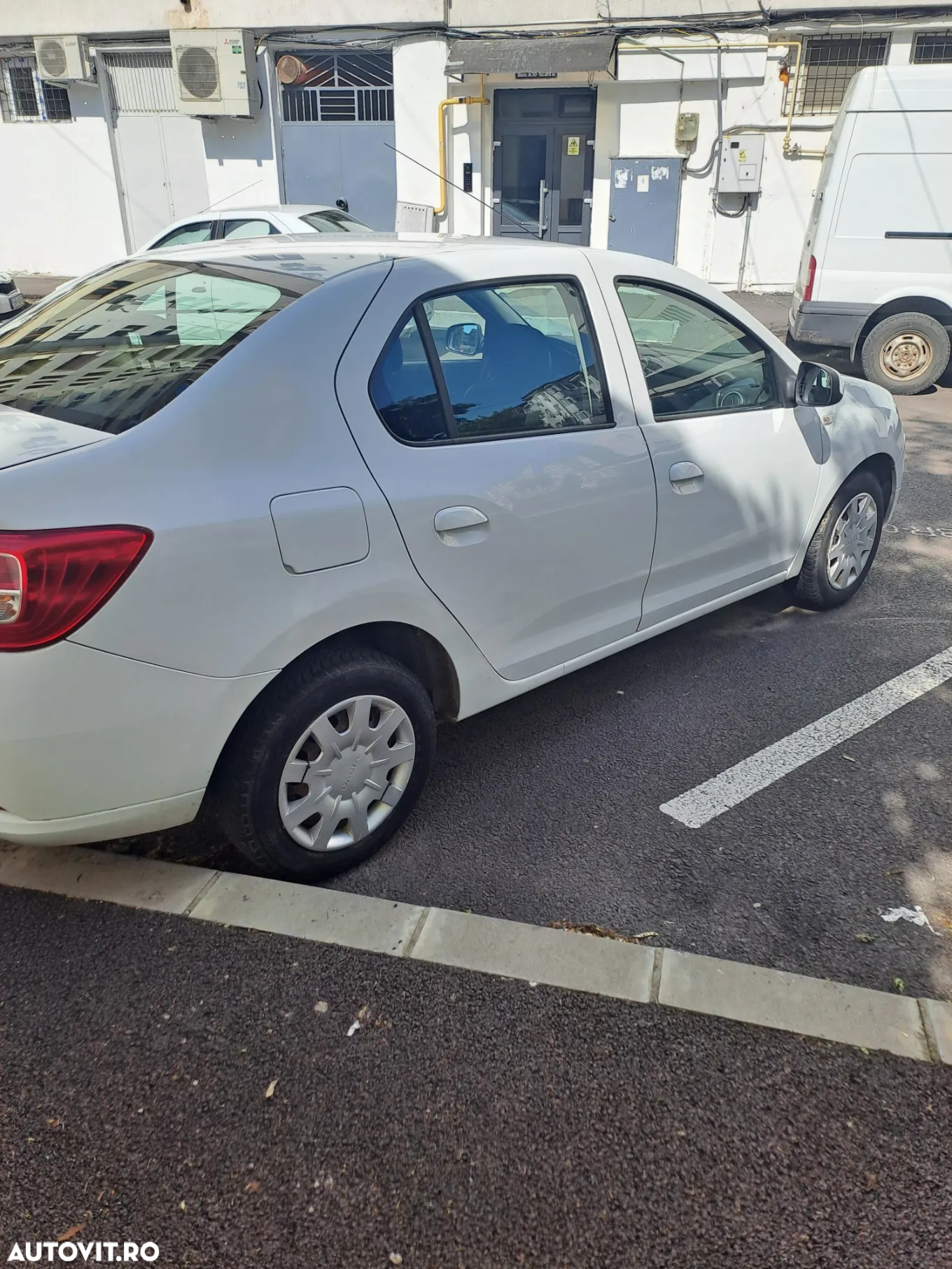 Dacia Logan - 4