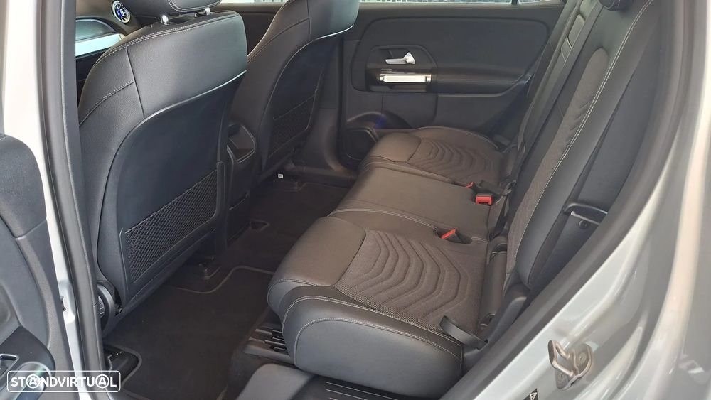 Mercedes-Benz EQB 250 Progressive - 11