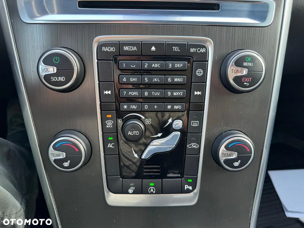 Volvo XC 60 D4 Summum - 30