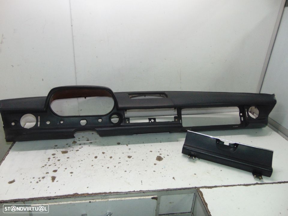 Mercedes w114/115 tablier - 1