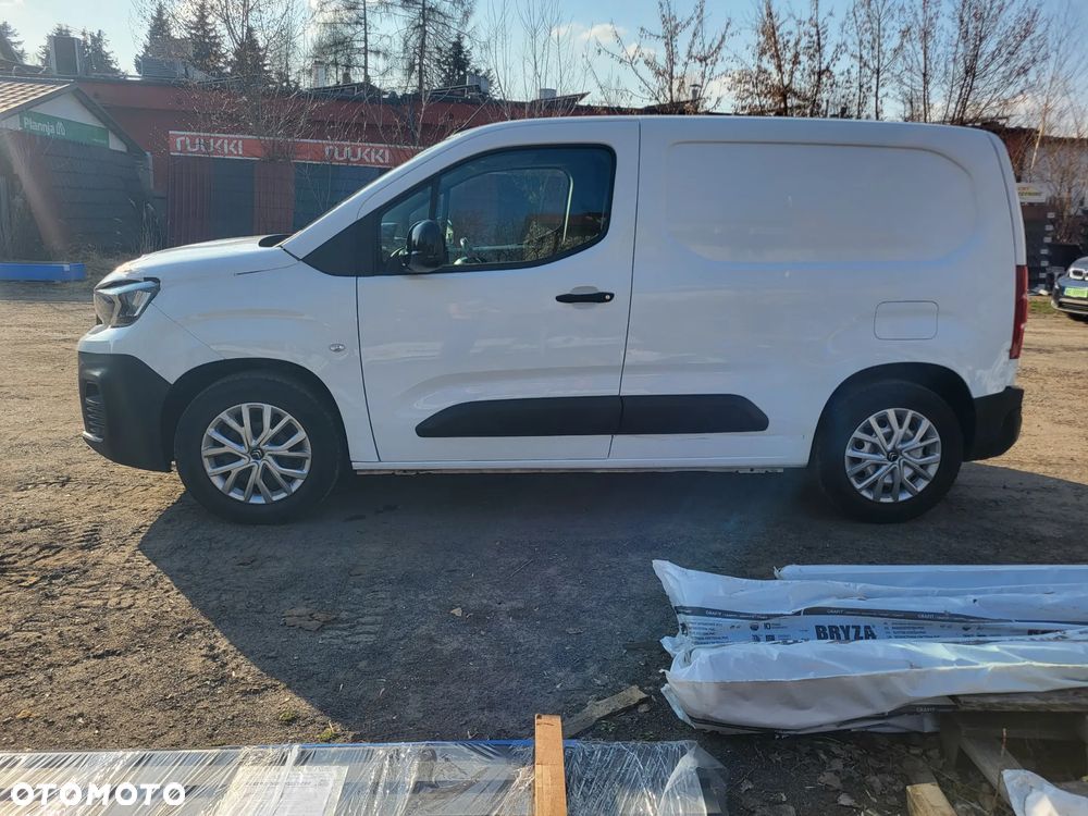 Peugeot Partner - 13