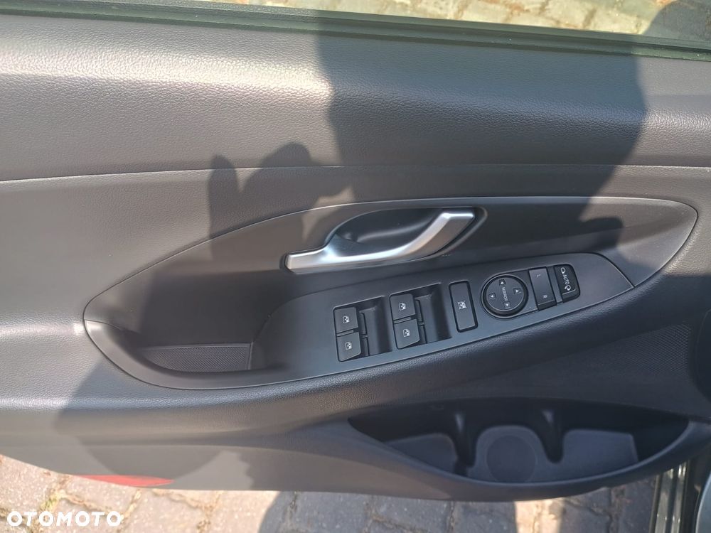 Hyundai i30 1.6 CRDI Select - 19
