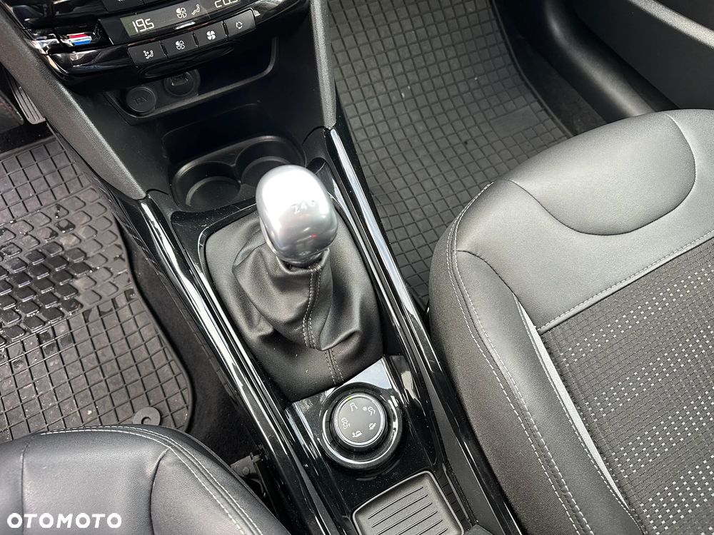 Peugeot 2008 - 16