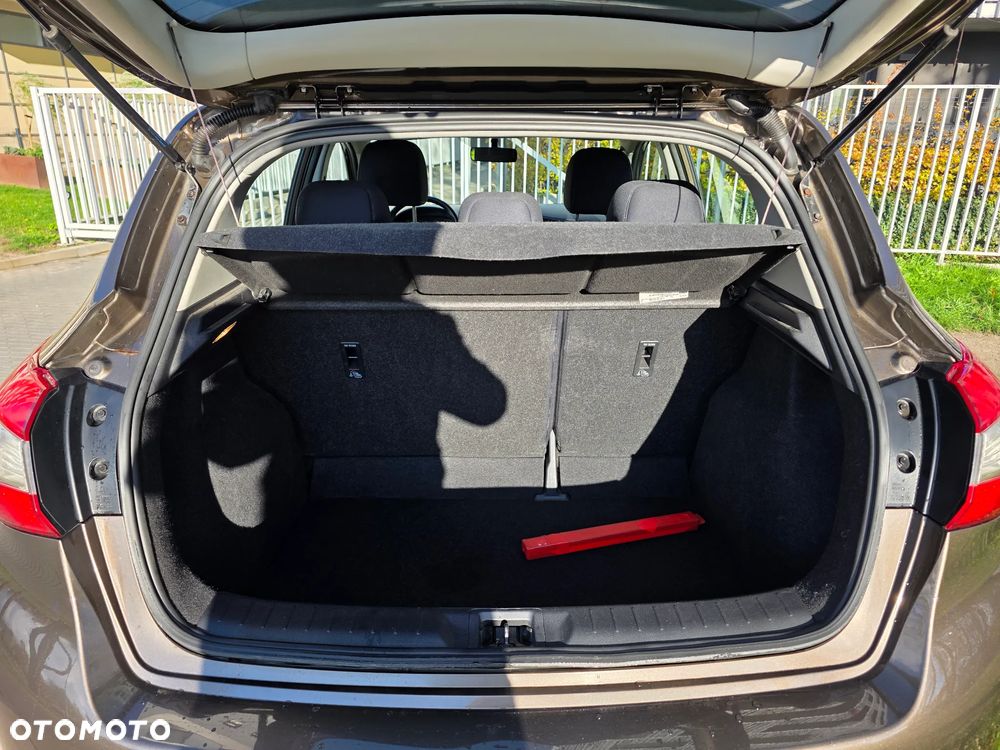Nissan Pulsar 1.2 DIG-T Acenta EU6 - 24