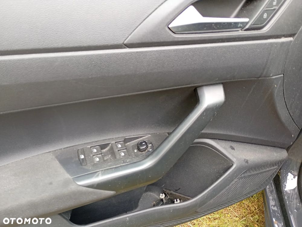 Volkswagen Polo 1.0 TSI Style - 10