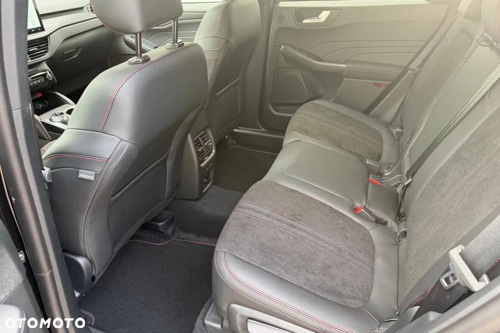 Ford Kuga 2.5 Duratec FHEV ST-LINE X - 11