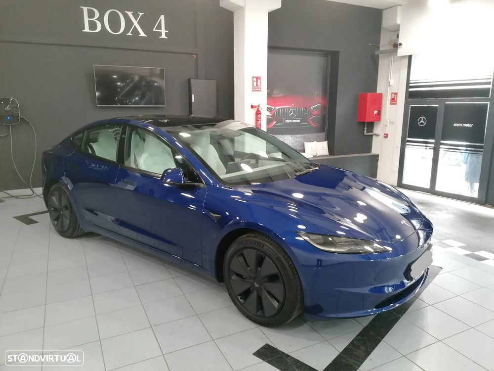 Tesla Model 3 Tração Traseira - 4