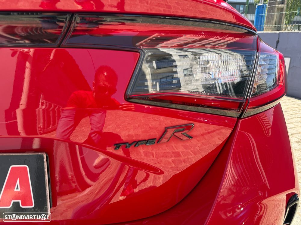 Honda Civic 2.0 VTEC Turbo Type R - 21