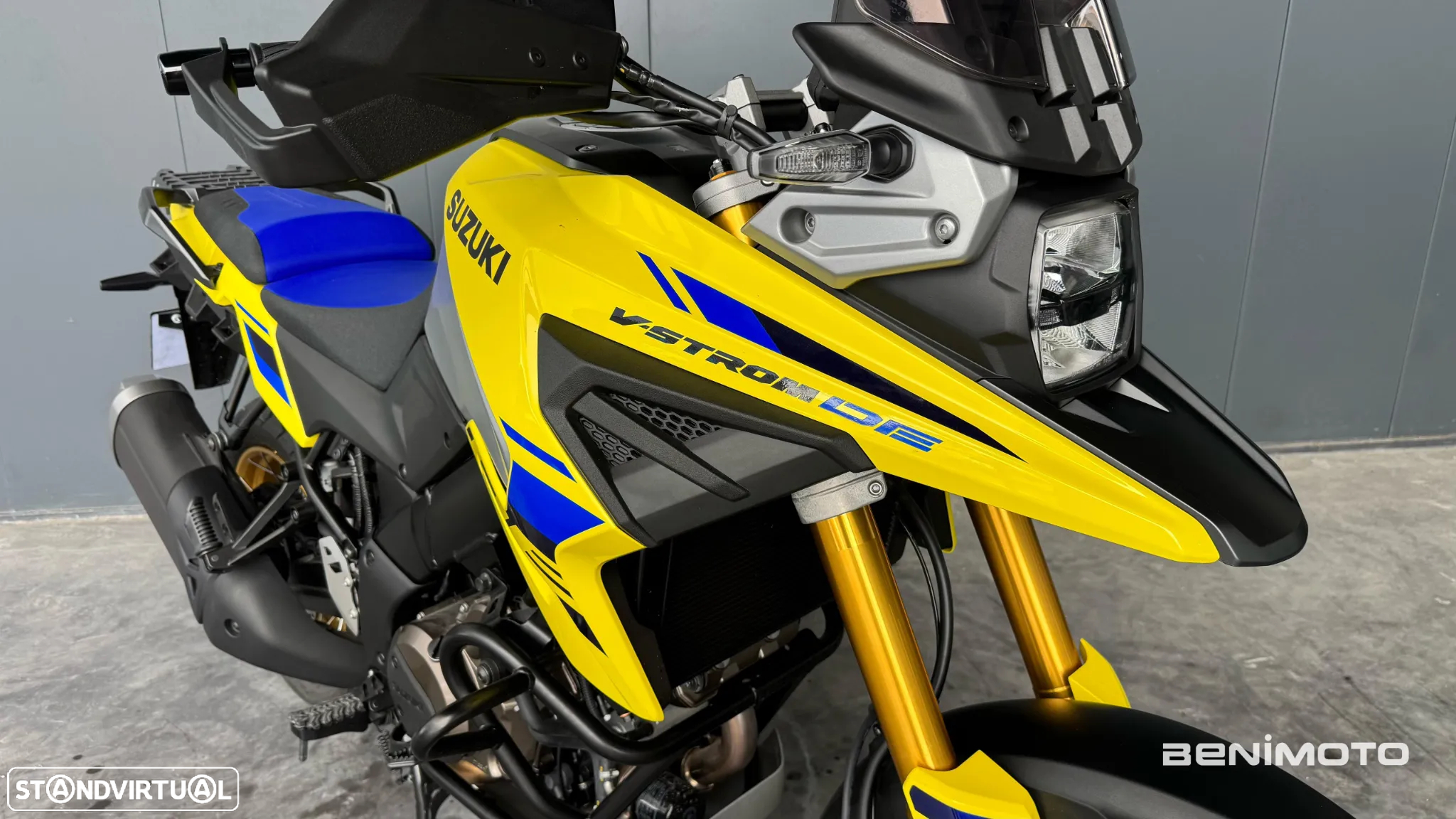 Suzuki DL 1050 DE - 10