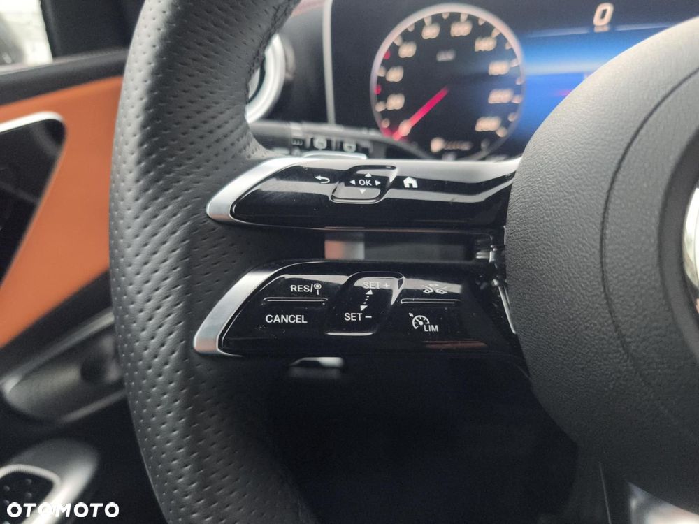 Mercedes-Benz GLC - 17