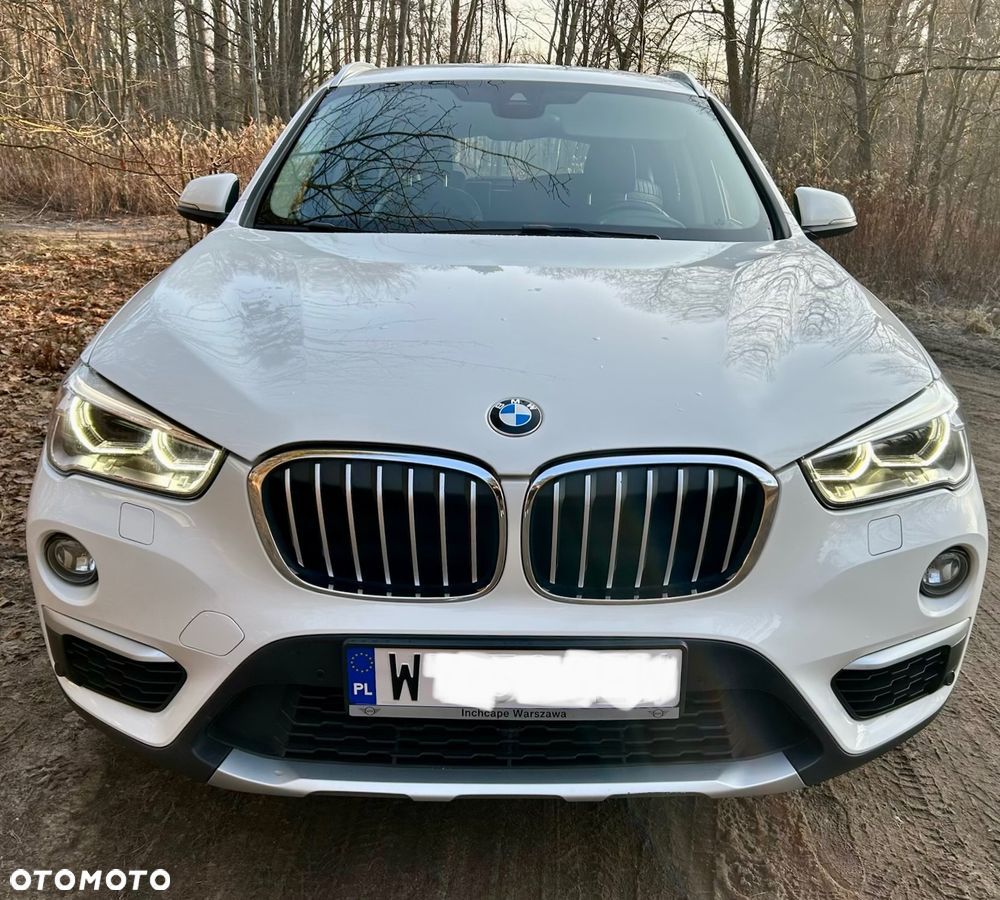 BMW X1 sDrive18d Sport Line - 1
