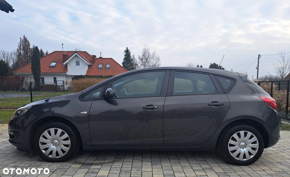 Opel Astra 1.6 Active - 2