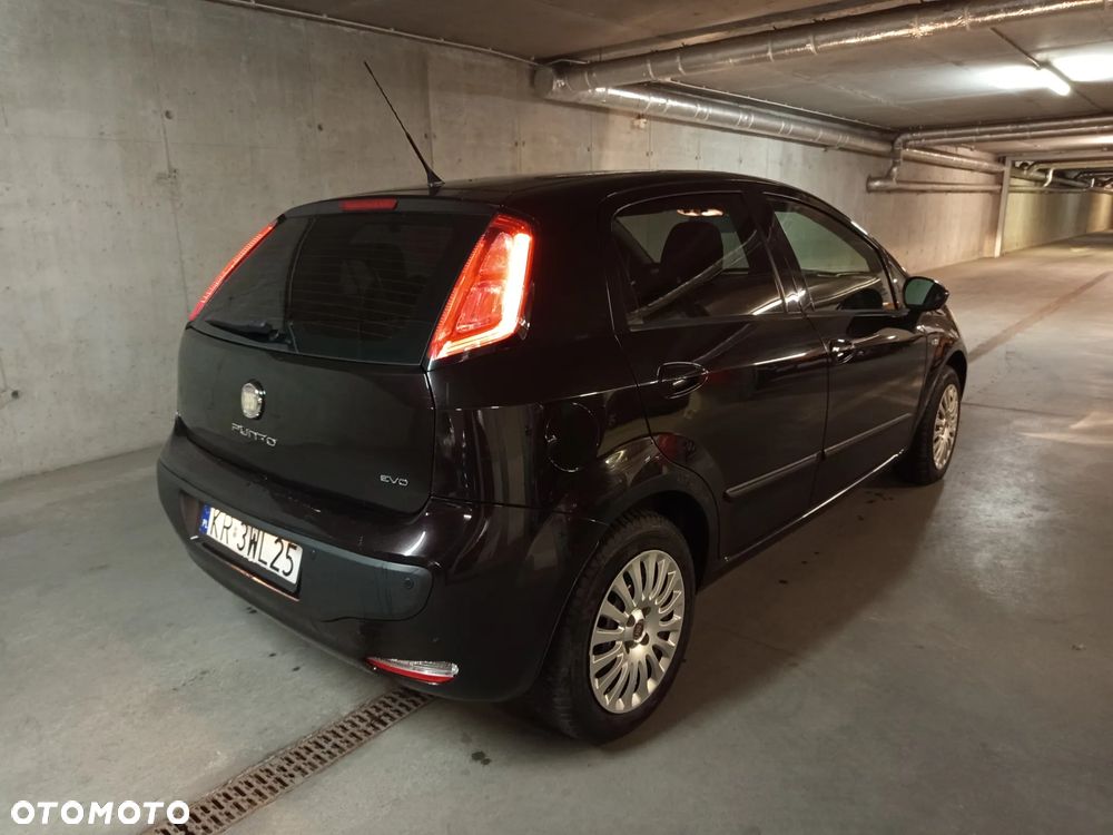Fiat Punto Evo 1.4 8V Estiva Blue&Me - 13
