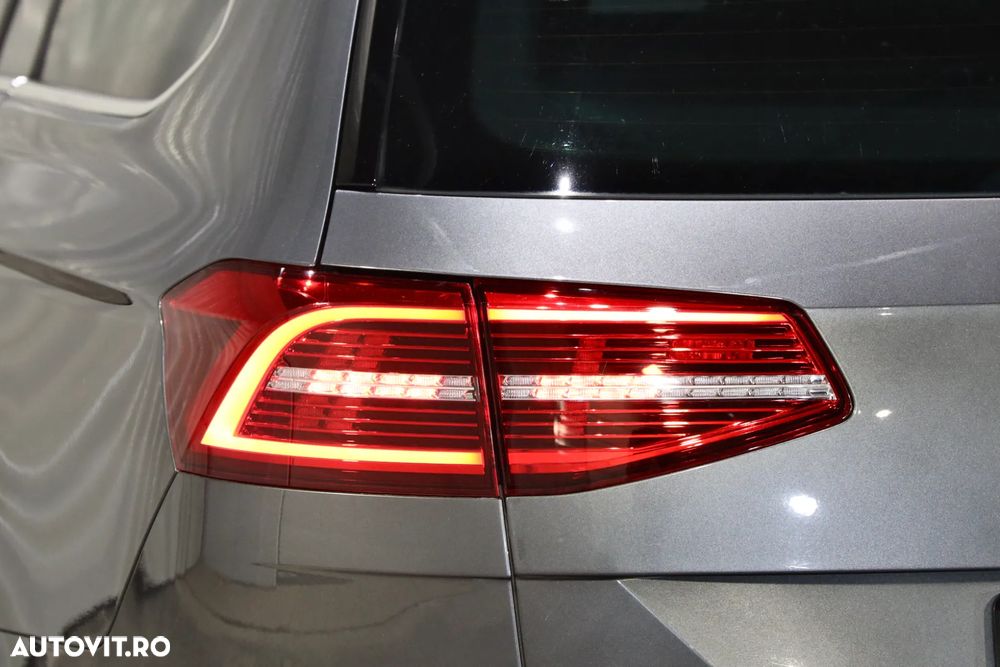 Volkswagen Passat 1.6 TDI SCR DSG Comfortline - 37
