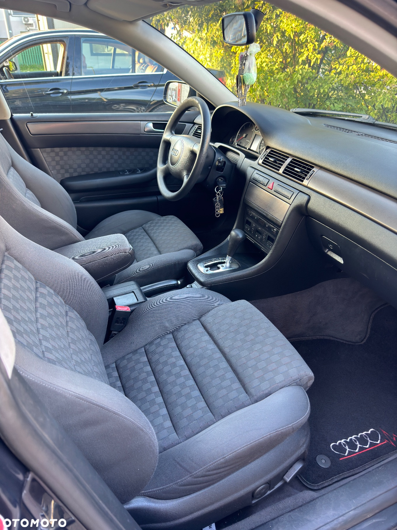 Audi A6 2.0 TDI Multitronic - 8