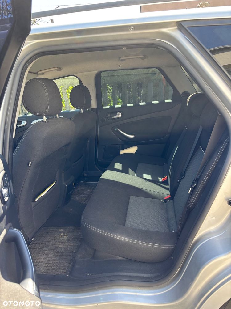 Ford Mondeo SW 2.0 TDCi Titanium S - 6