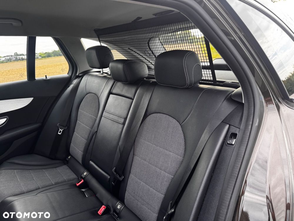 Mercedes-Benz Klasa C 350 e - 17