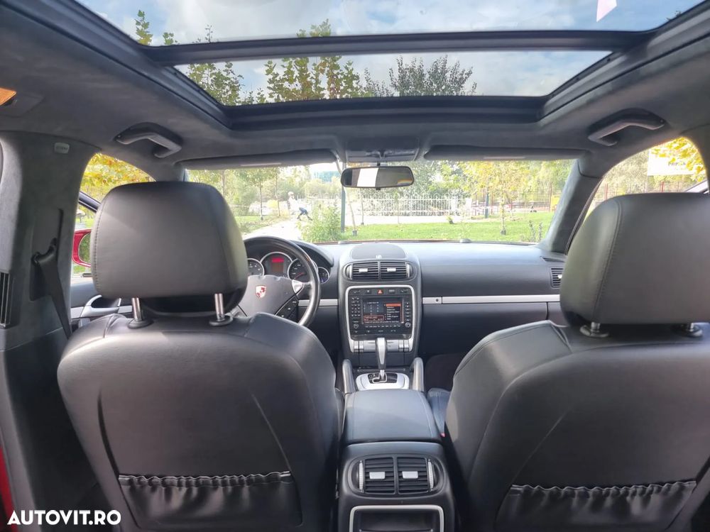 Porsche Cayenne Tiptronic S GTS - 14