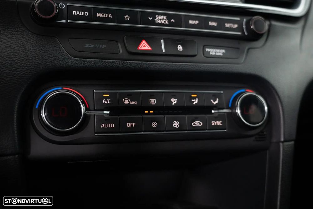 Kia ProCeed 1.6 CRDi GT Line 7DCT - 31
