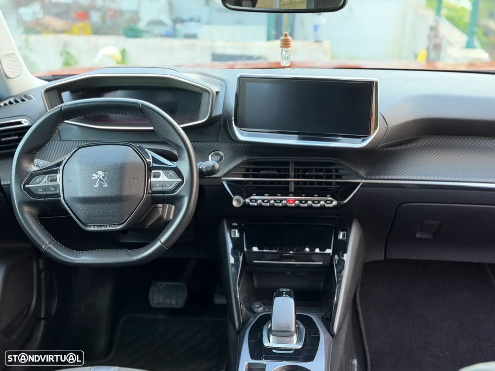 Peugeot e-2008 50 kWh Allure Pack - 11