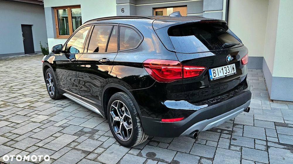 BMW X1 xDrive25i Advantage sport - 3