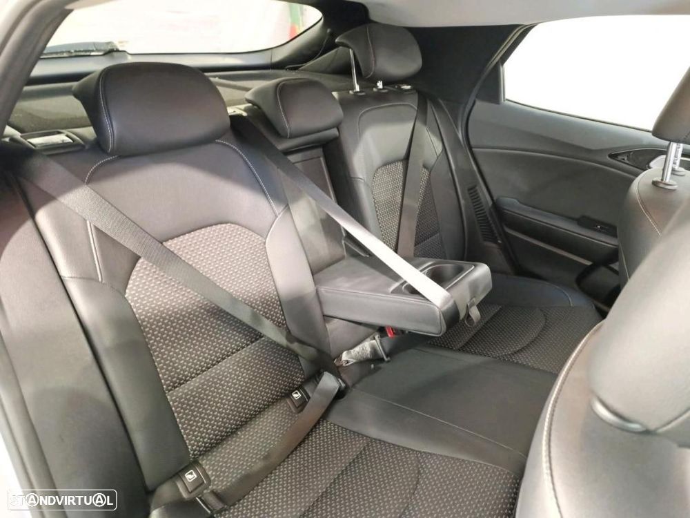 Kia XCeed 1.6 GDi PHEV Tech - 10