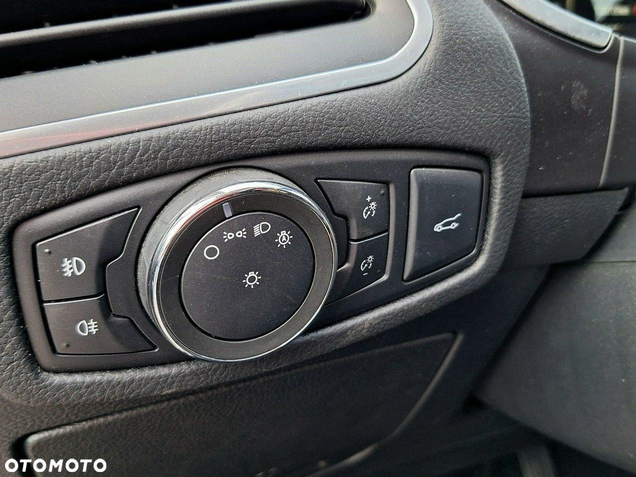 Ford S-Max - 6