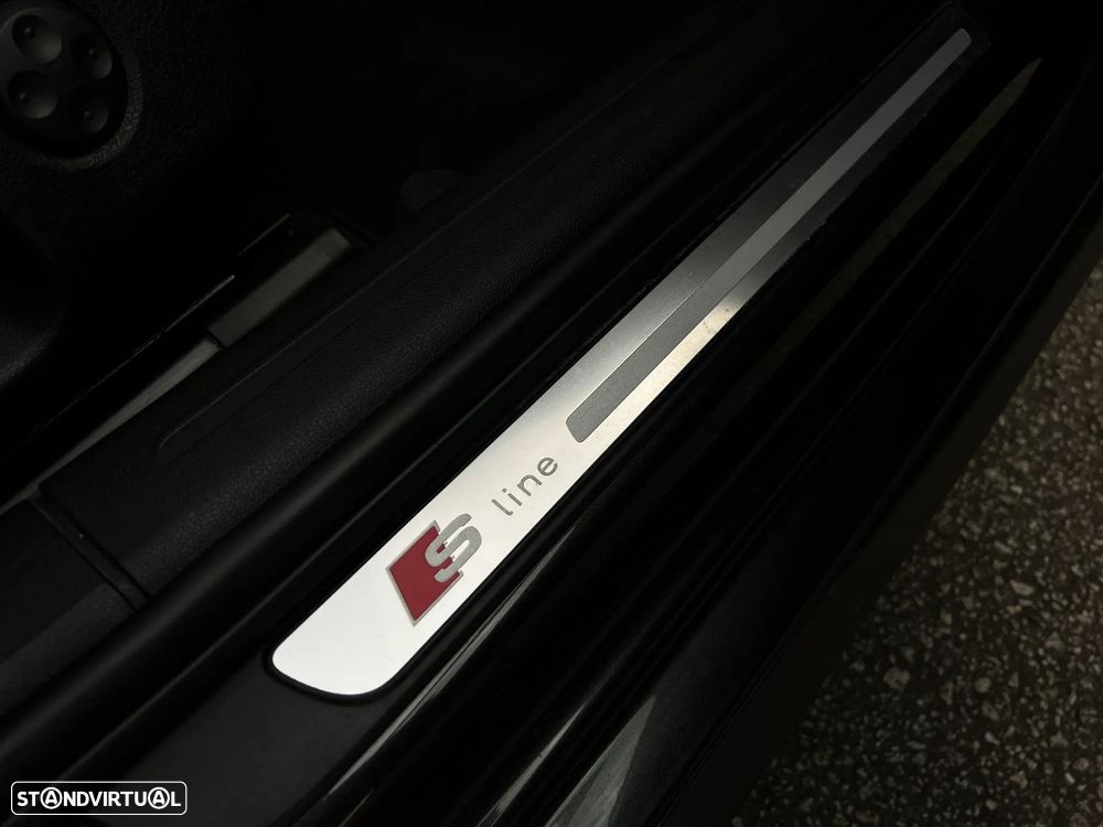 Audi A4 Avant 2.0 TDI S-line - 25