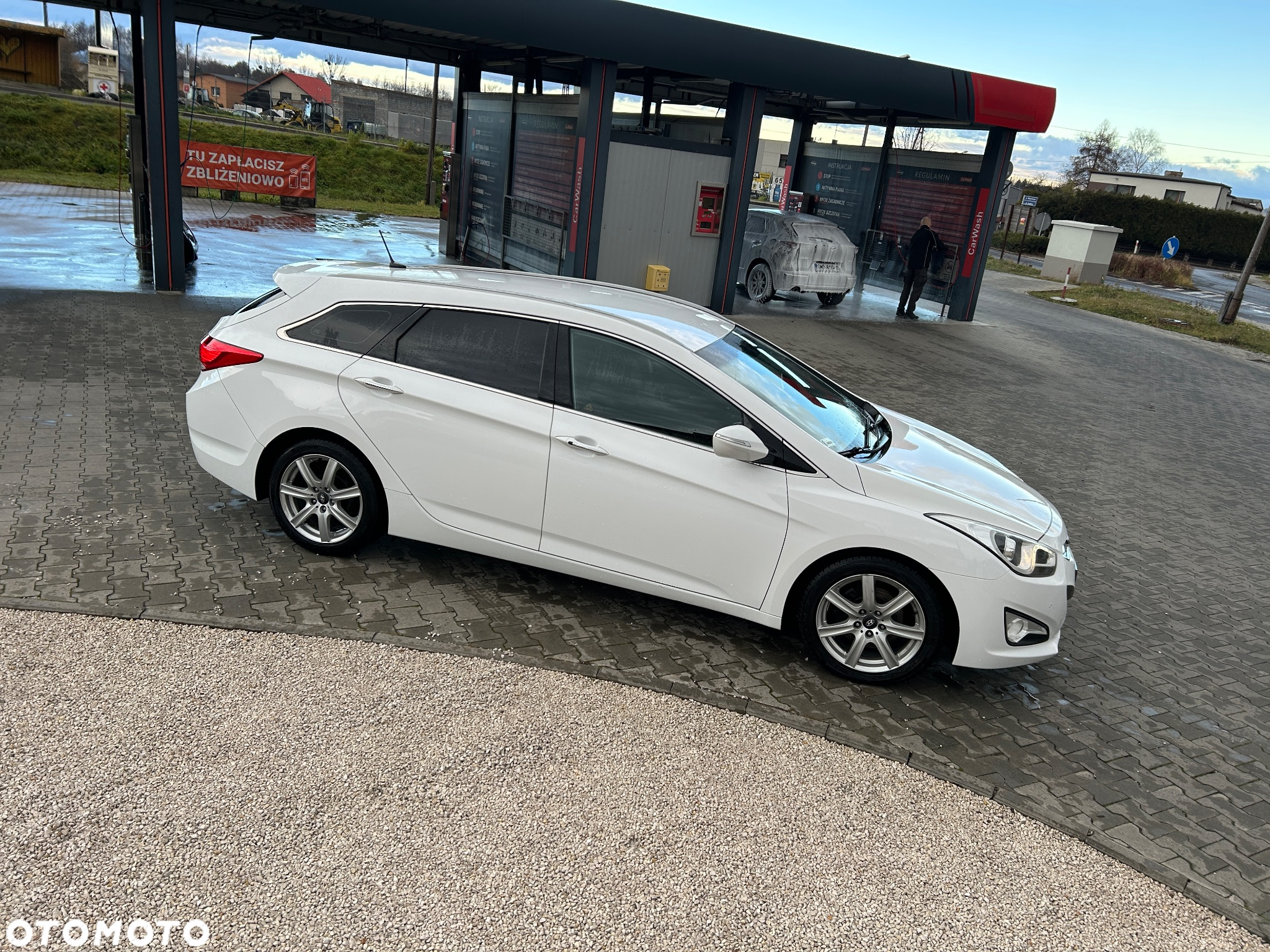 Hyundai i40 - 12