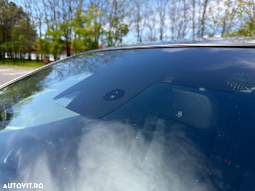 Nissan Qashqai 1.6 DCI N-Connecta - 24