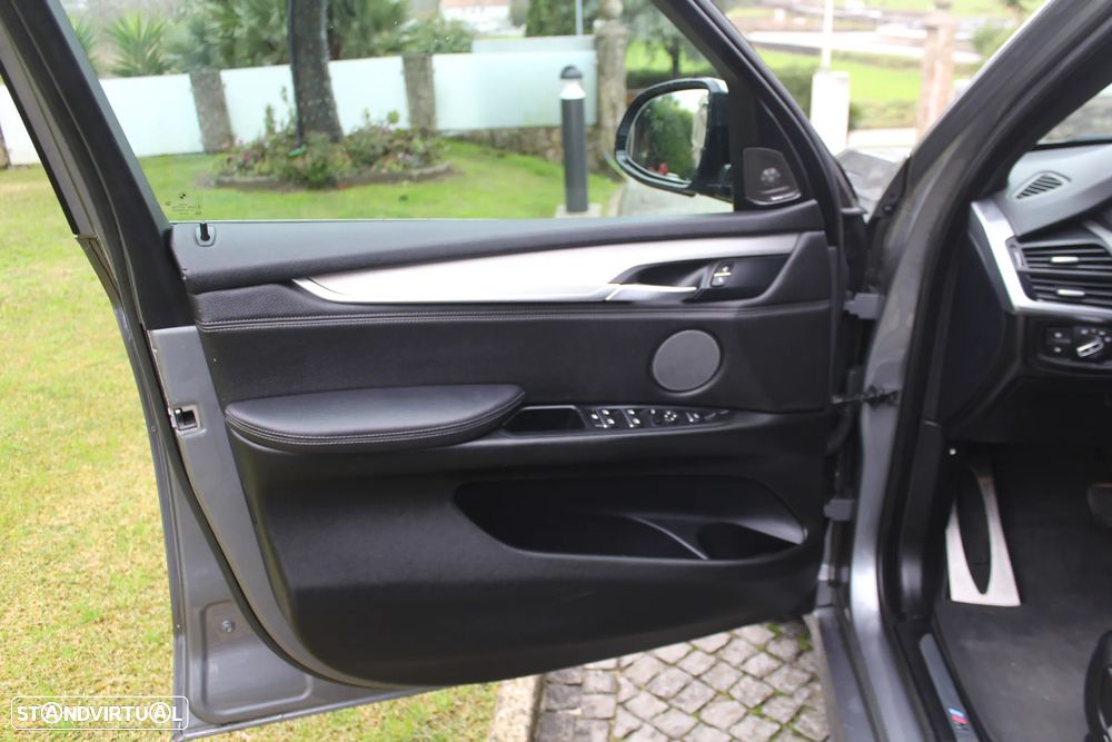 BMW X5 40e xDrive Pack M - 11