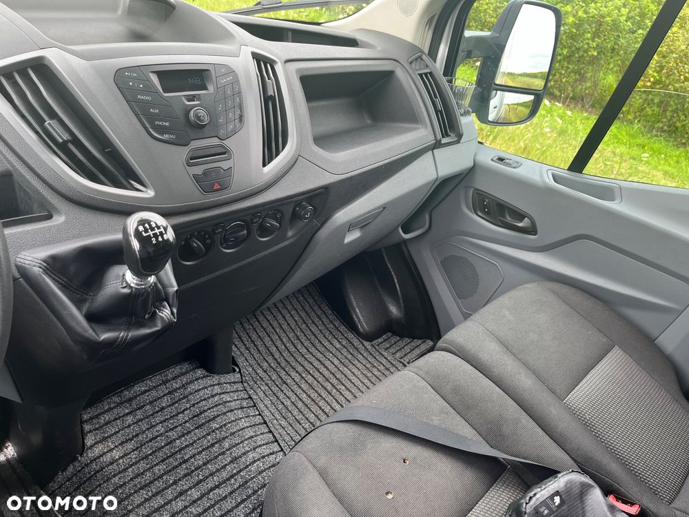 Ford Transit - 2