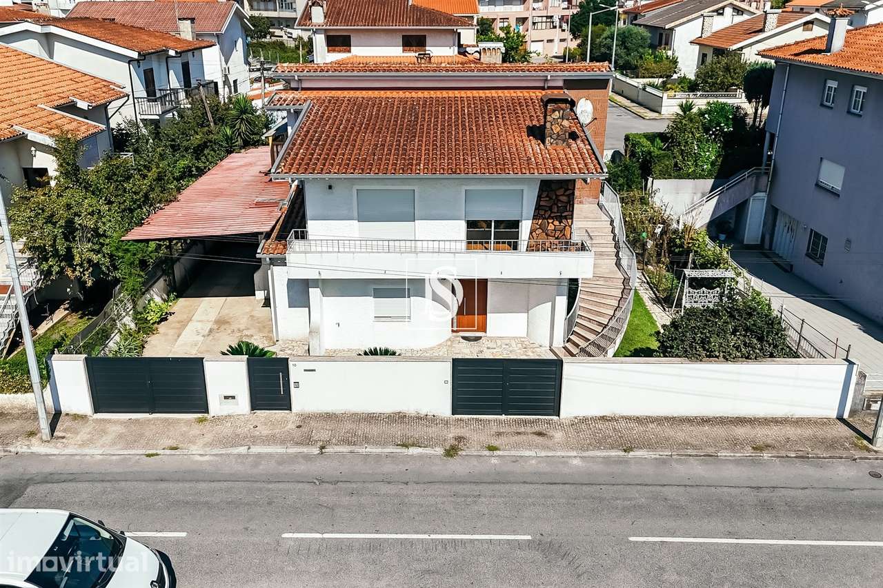 Andar Moradia T3 Arrendamento em Vila de Prado,Vila Verde - Grande imagem: 2/35