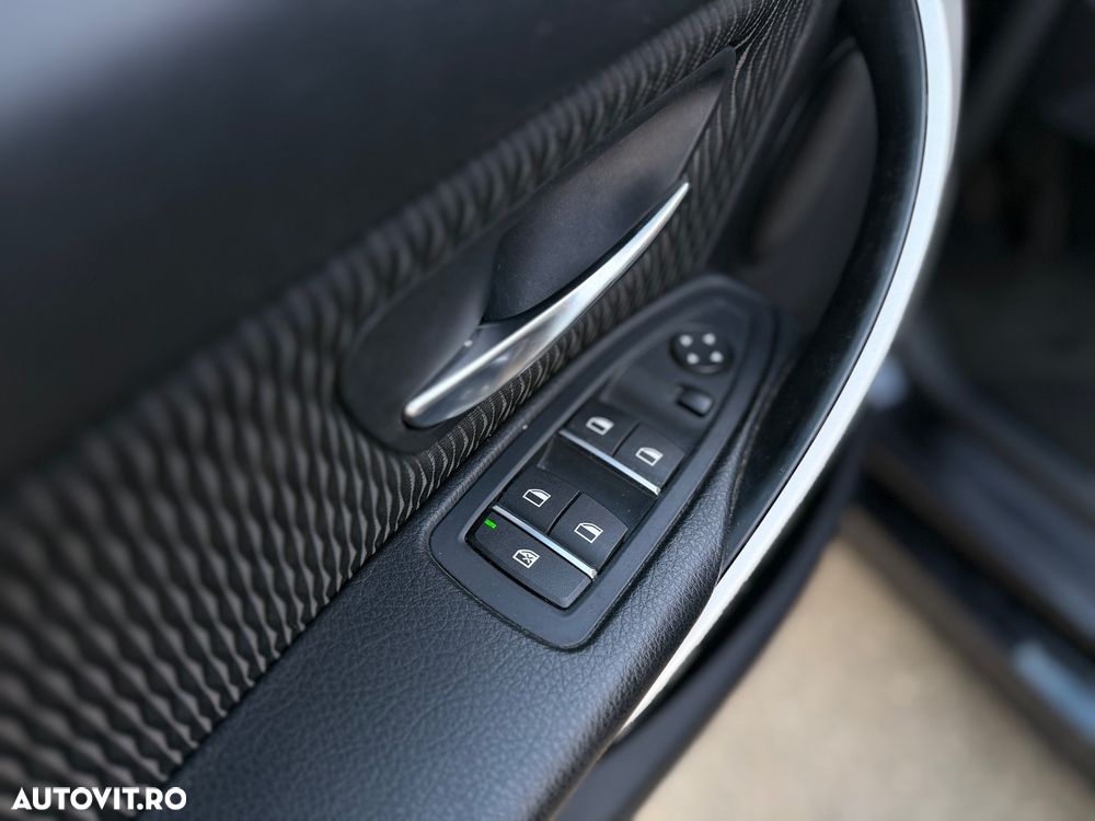 BMW Seria 3 - 32