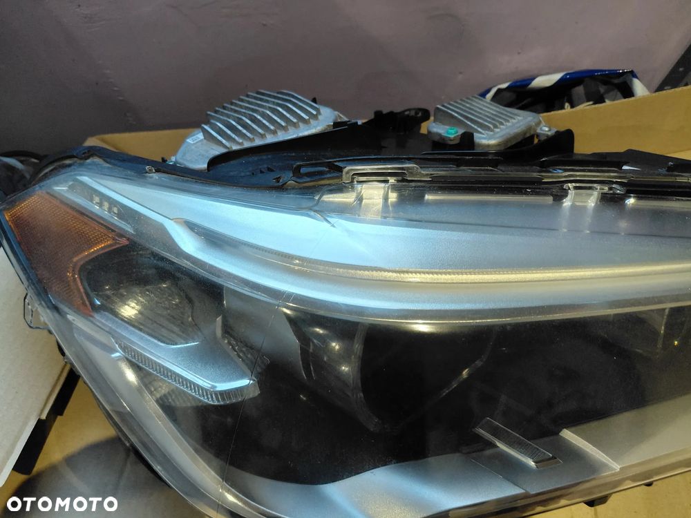 Lampa prawy przód bmw x1 f48 full led USA - 10