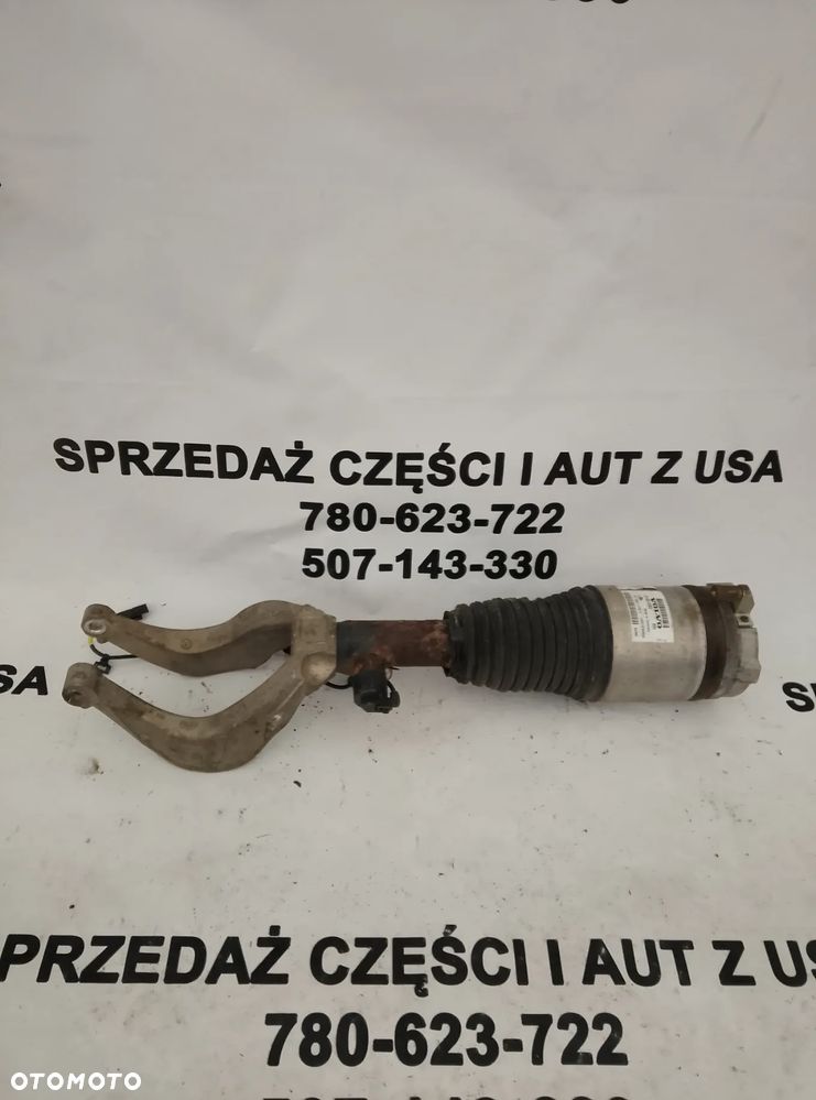 Amortyzator RH Prawy Volvo XC90 II Pneumatyczny 31451079