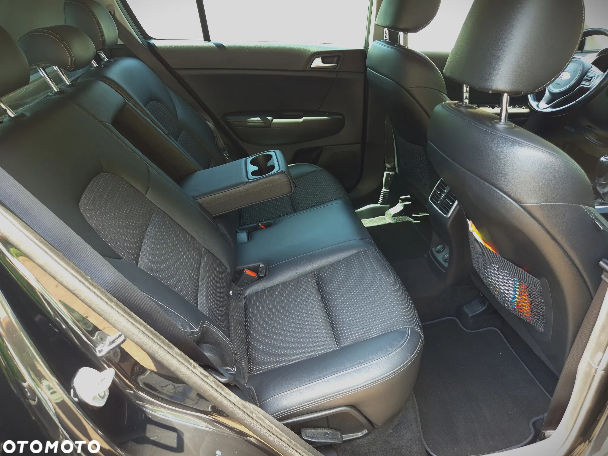 Kia Sportage 1.6 GDI 2WD ISG Spirit - 32