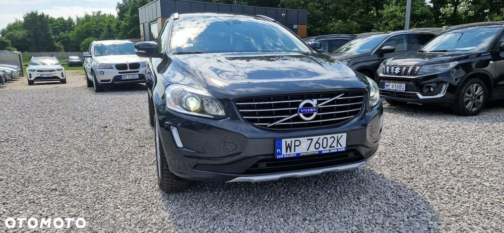 Volvo XC 60 D5 AWD Geartronic Summum - 18