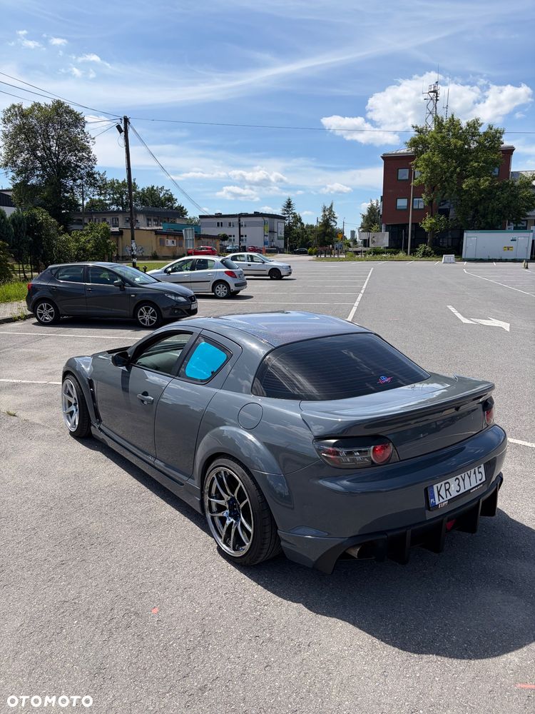 Mazda RX-8 Revolution - 3