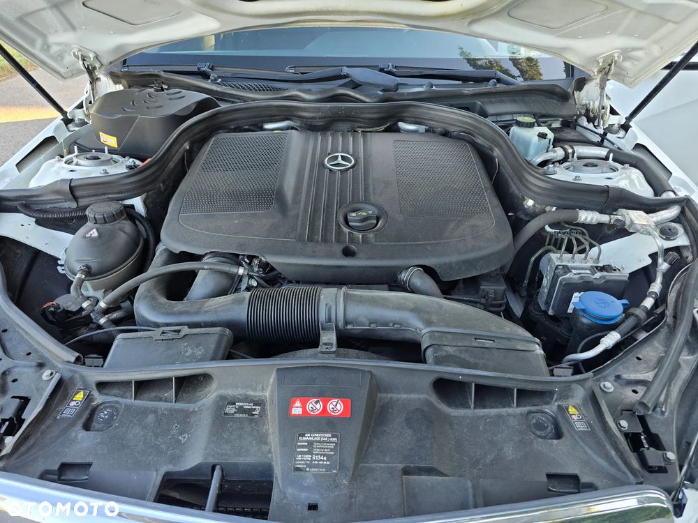 Mercedes-Benz Klasa E 220 CDI BlueEff - 9