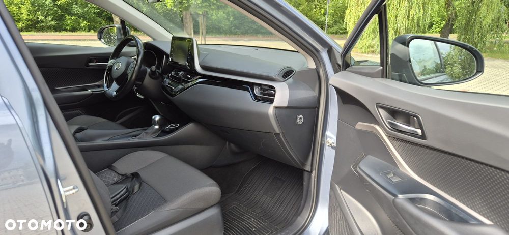 Toyota C-HR 1.8 Hybrid Comfort - 11