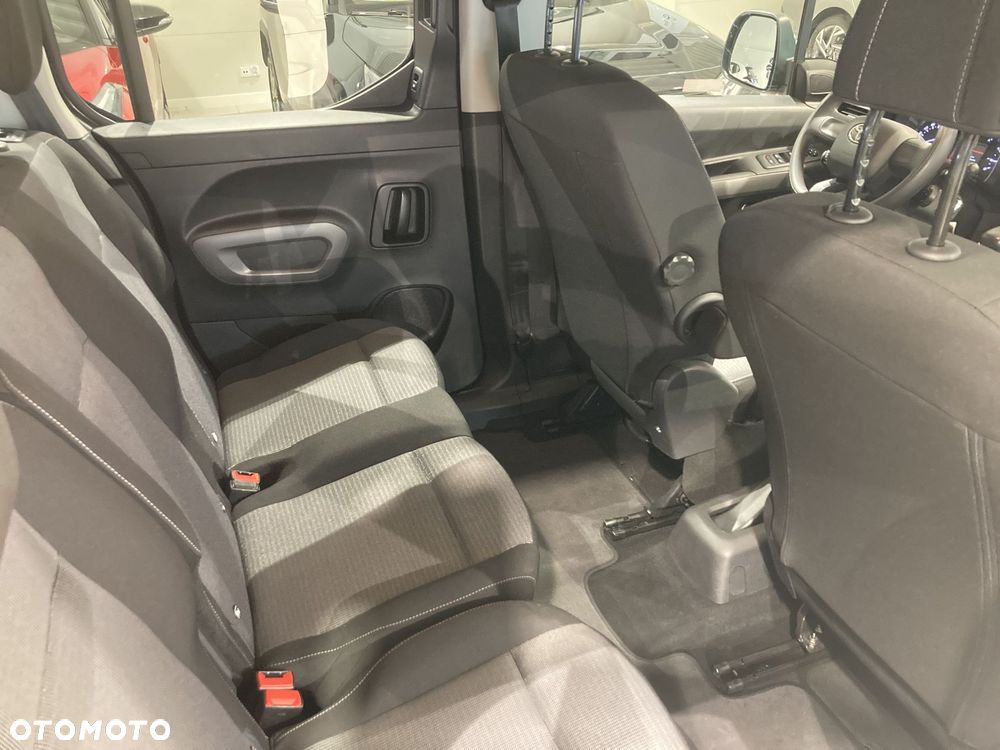 Toyota Proace City Verso Long 1.2 D-4T Business - 10