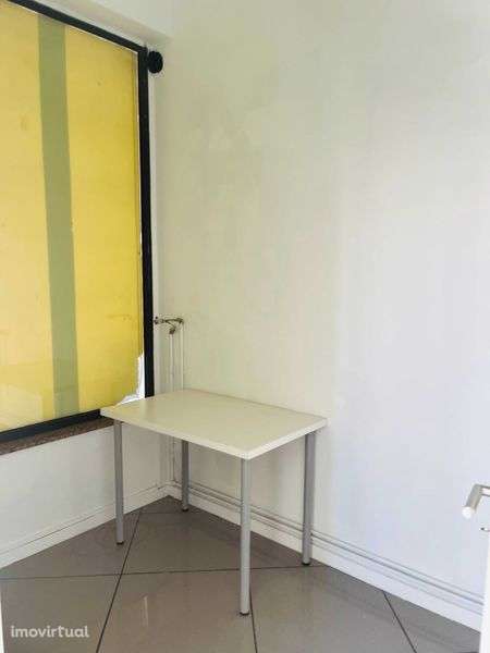 Loja Comercial 40 m2 em Vila Boa, Barcelos - Grande imagem: 4/4