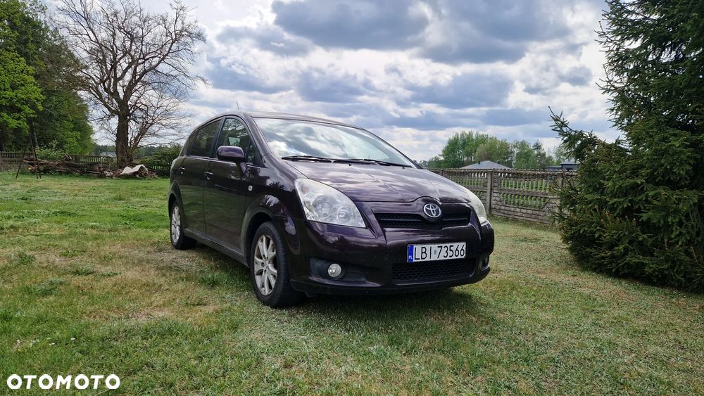 Toyota Corolla Verso 1.8 Sol 7os - 1