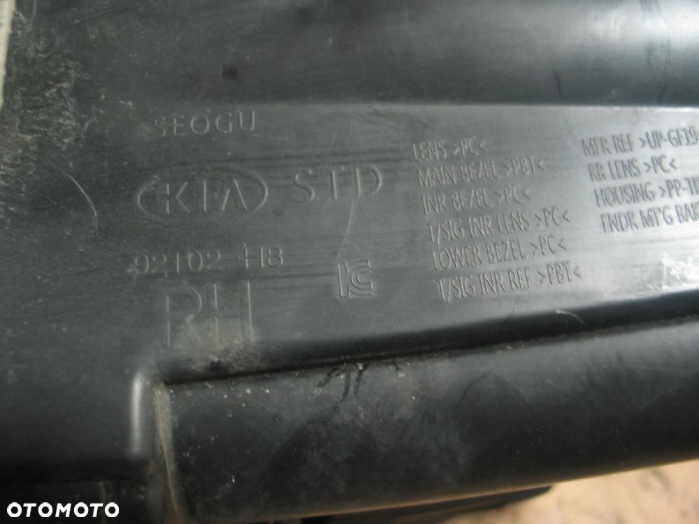 lampa przod kia rio 4 IV 16r.- 92102-H8 europa - 15