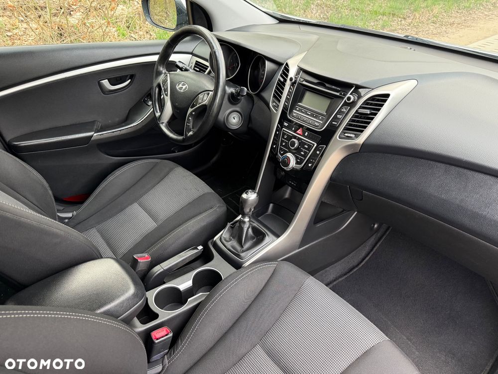 Hyundai i30 i30cw 1.6 CRDi Trend - 11