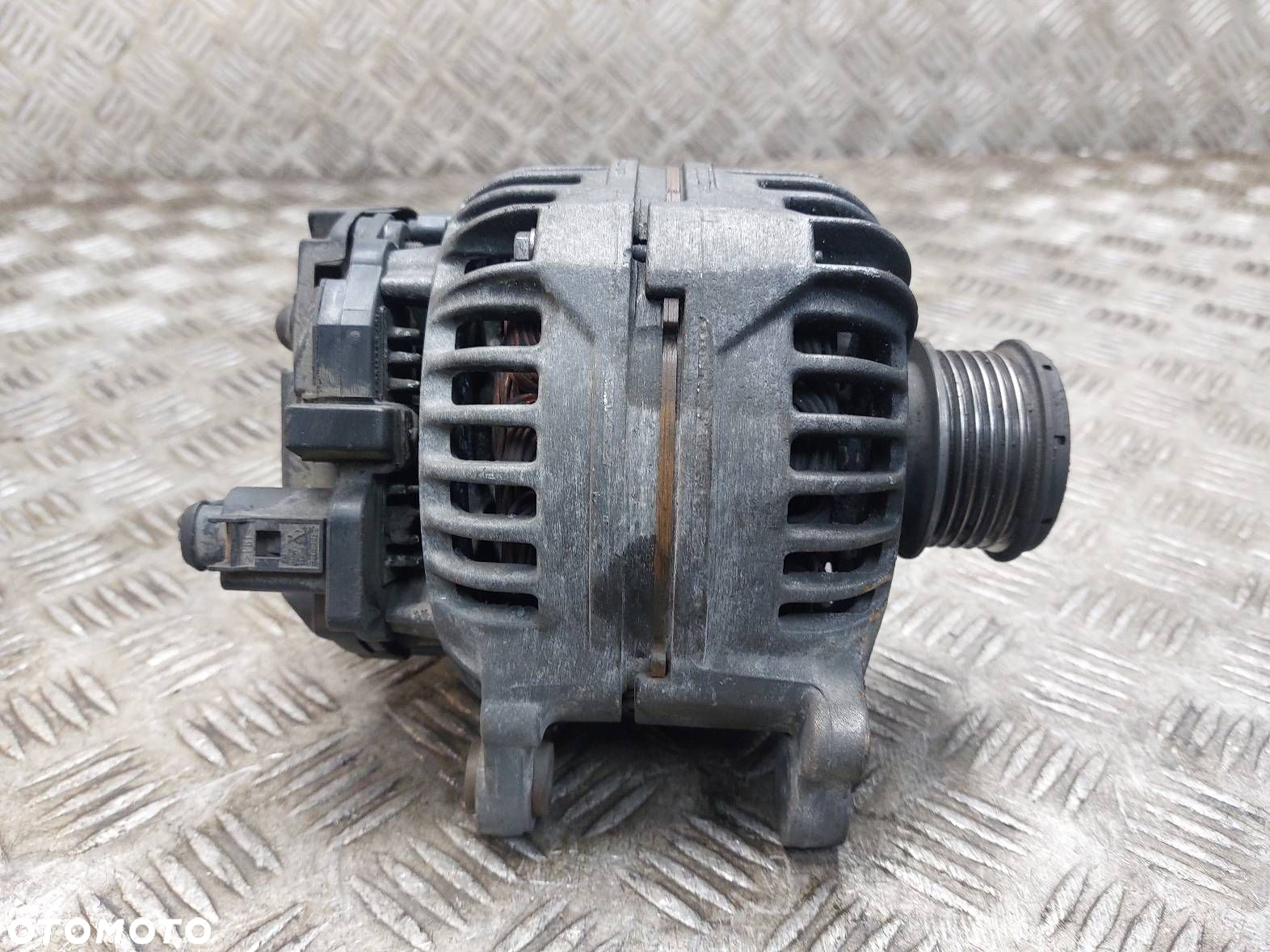 ALTERNATOR VOLKSWAGEN GOLF IV 1.9 TDI 028903028E - 3