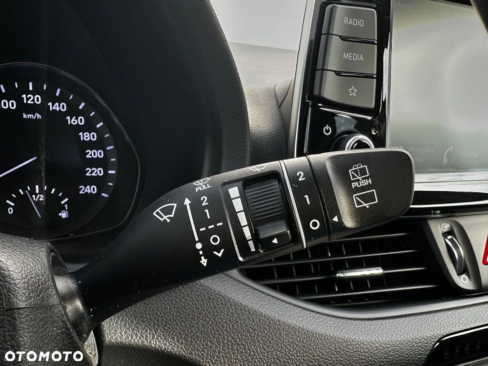 Hyundai i30 - 17