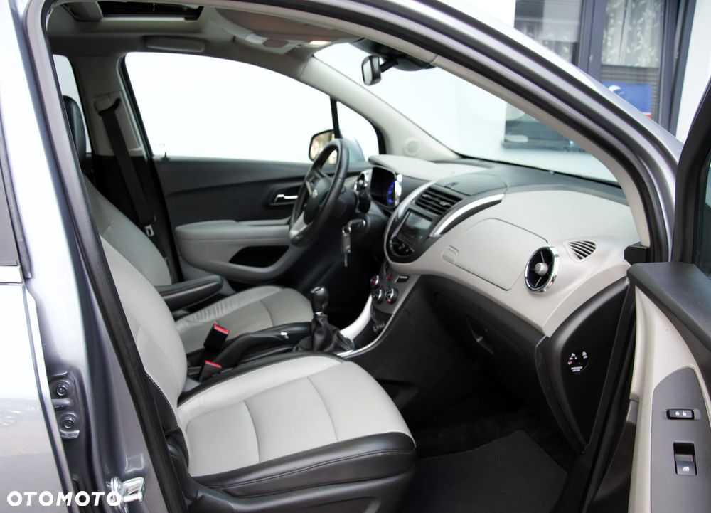 Chevrolet Trax 1.7TD AWD LT+ - 11