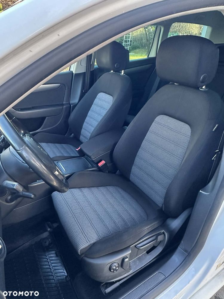 Volkswagen Passat 2.0 TDI 4Motion DSG BlueMotion Tech Comfortline - 14